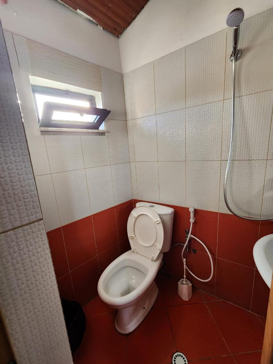 Hotel La Villa Тирана Екстер'єр фото