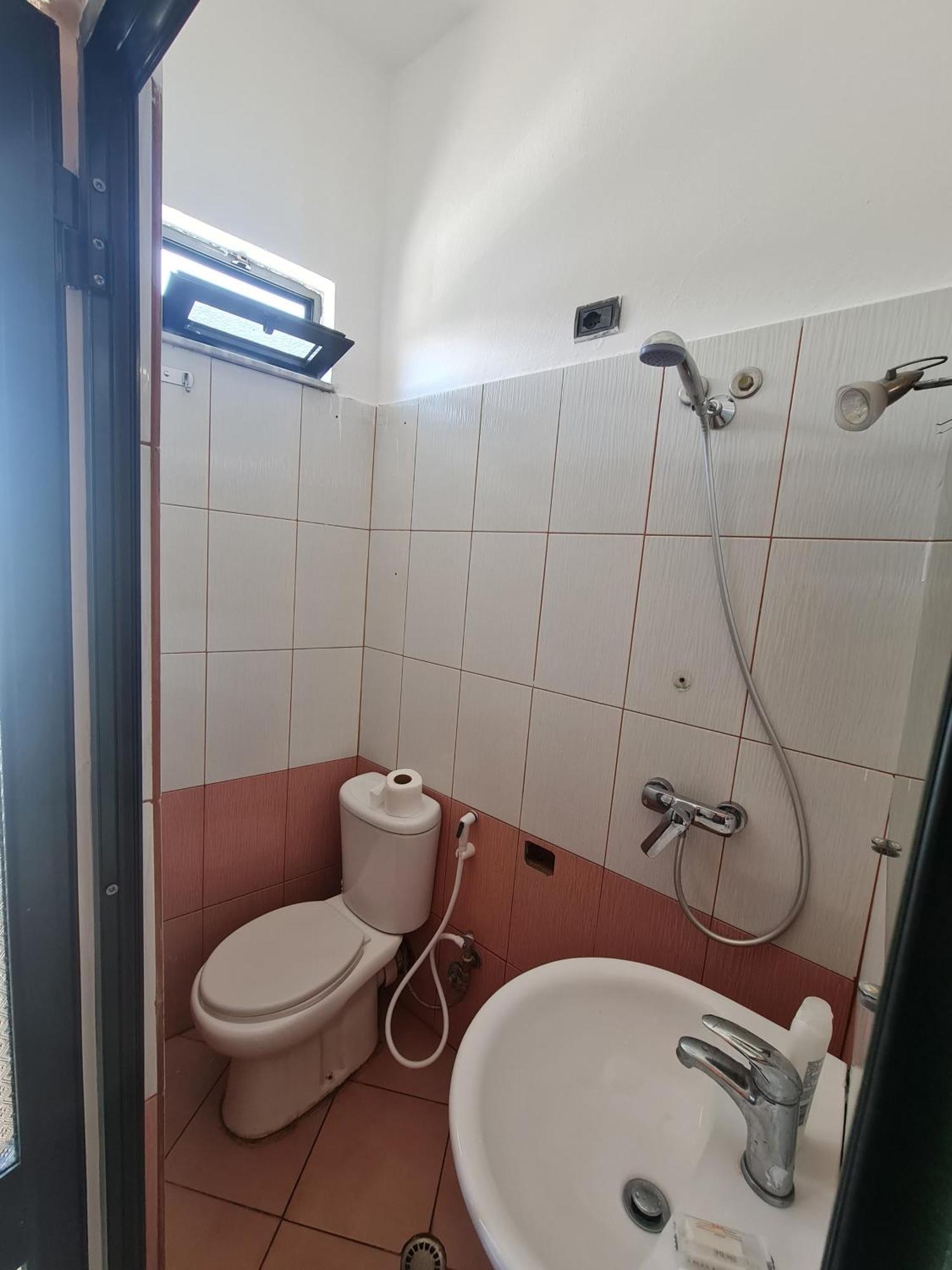 Hotel La Villa Тирана Екстер'єр фото